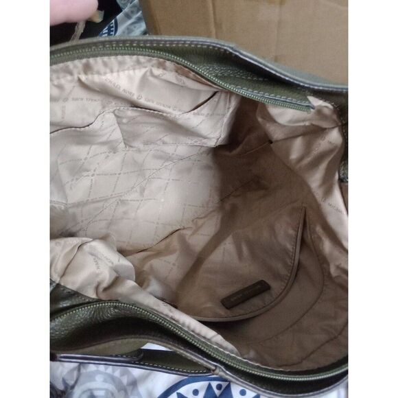 Michael Kors 38H9CZUH7L Evie Pebbled Leather Shoulder Bag Green - Picture 5 of 11